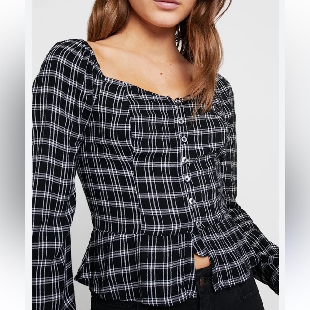 Hollister Black and White Plaid Button Down Shirt